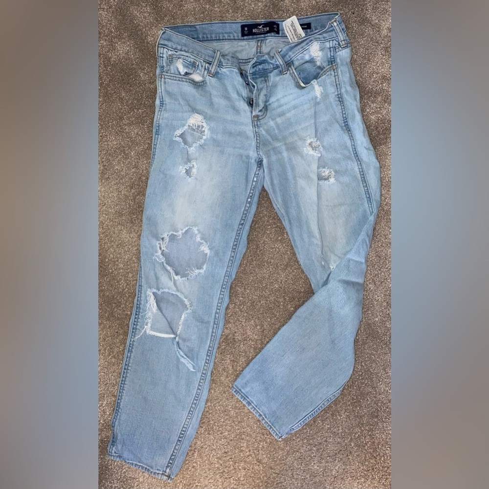 HOLLISTER Ripped low rise Jeans